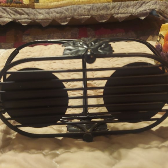 International Tuscany Pamela Gladding Salt and Pepper Shakers with metal Stand - Picture 10 of 12